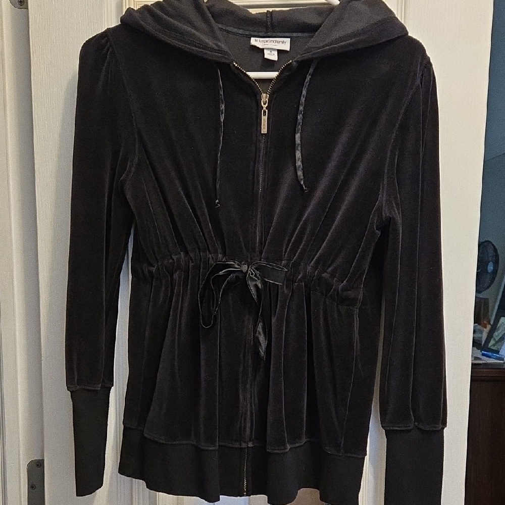Maternity Liz Lange Blacket Velvet  Drawstring Waist Jacket
